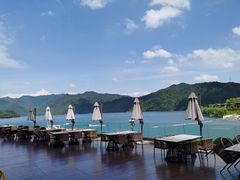 -杭州千岛湖皇冠假日酒店大堂吧