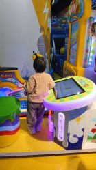 -秦皇星际小蚂蚁乐园