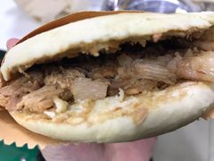 肥瘦腊汁肉夹馍-薛昌利大米面皮(南关正街店)