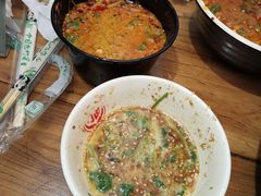 -万记麻辣烫国展总店