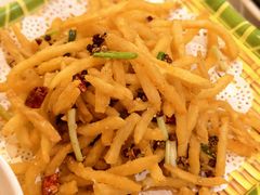 -肥肥虾庄·金牌油焖大虾(首义路店)