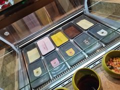 无限量冰淇淋-大中华希尔顿酒店-念自助餐·嗨啤·小龙虾