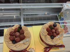 -花花卷卷·鲜食蛋糕(静安久光百货店)