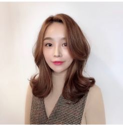 -AYO SALON