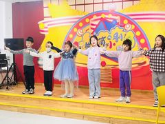 -蓝话筒·少儿成人演讲口才·主持朗诵·戏剧表演(大华第一坊店)