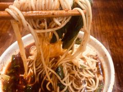-忆碗面(华新街店)