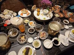 -半岛翡丽海鲜自助餐厅(观风亭店)