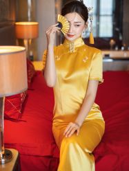 -洋洋婚纱品牌集合店