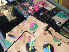 -莓园冰淇淋店