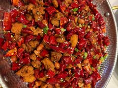 -万重锦·人文川菜馆(骡马市店)