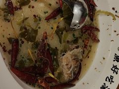 -江渔儿酸菜鱼(奥园广场金发购物中心店)