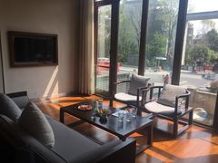 靠窗位-黔蘑菇四季餐厅(观山湖店)