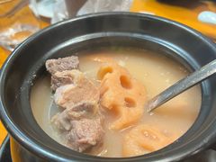 -莲餐厅·湖北菜·潜江小龙虾店(愚园路店)