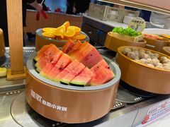 -龍歌自助小火锅(市南金茂湾店)