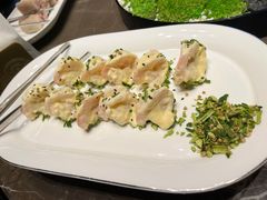 -海派悦庭·海胆烧麦·新融合菜(凯德广场店)