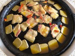 灰豆干-苗家特色土烙锅·老字号