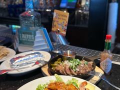 -Chili's Cafe&Bar奇利斯(滨江店)