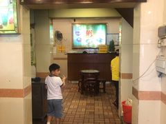 门面-顺记冰室(宝华路店)