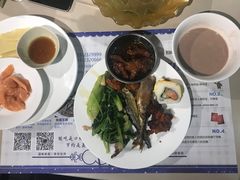 -淄博蓝海国际大饭店·蓝钻国际美食自助百汇(柳泉路店)