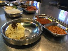 -哈哈碳都·牛肋条无限自助烤肉(台江万达店)