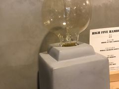 -HIGH FIVE哈福手工汉堡(桂林路店)