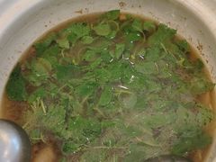 -杨记山珍鸡煲菌汤锅