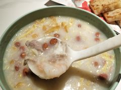 荔湾艇仔粥-喜势点·糖沙翁手工茶点·本地人茶居(永庆坊店)