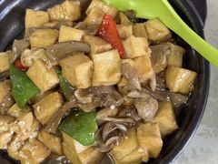 -天天向上素食餐厅(五台山店)