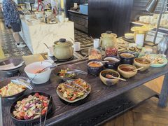 -瑰丽酒店·海吧·天际下午茶·现场DJ·天台酒吧