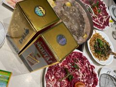 顶级鲜肥牛-潮泰牛肉火锅 · 创于1992年(车公庙店)