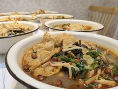 -丽丽三鲜螺蛳粉(田林路店)