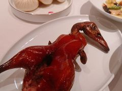 港式烤乳鸭-东富酒家(龙湖西溪天街店)