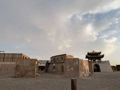 -敦煌古城