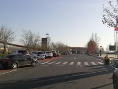 -藁城北服务区-停车场