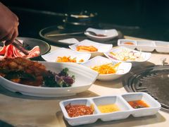 -唯成•韩国炭火烤肉 유성고기