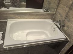 -东北大厦酒店(沈阳北站青年大街店)