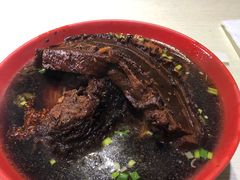 -小龙大肉面馆
