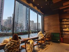 窗口景观位-星巴克臻选(北京太阳宫凯德店)