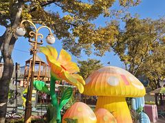 -七彩云南欢乐世界