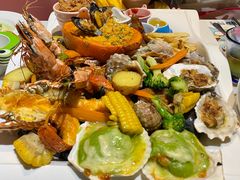 -水桶王国主题餐厅·聚会·生日派对·亲子活动·家庭套餐(亚龙湾希尔顿店)