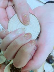-U mi Nail美甲工作室