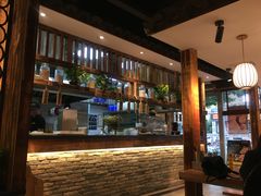 -弄堂咪道-饭香·面香·馄饨香(钦州北路田尚坊店)