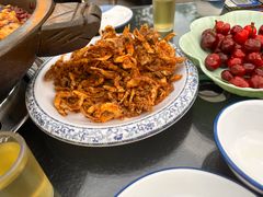 -都江堰石锅鱼