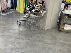 -BIGOFFS 超级折扣(仁恒伊势丹店)