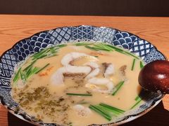-荣家黄鱼面(前滩太古里店)