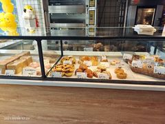 -YUMI芽米·法式烘焙·咖啡(骖鸾路店)