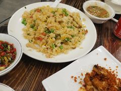 渔夫炒饭-正能量脆肉鲩火锅