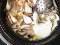 -野菌皇海景野生菌火锅(滨海大道店)