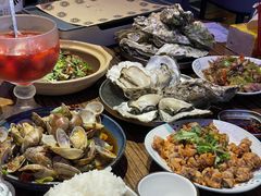 -蚝堡海鲜·威海菜·海肠捞饭·烧烤·亚洲吃蚝公司(幸福门店)