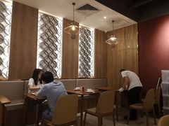 -鹅冠港式茶餐厅(来福士店)